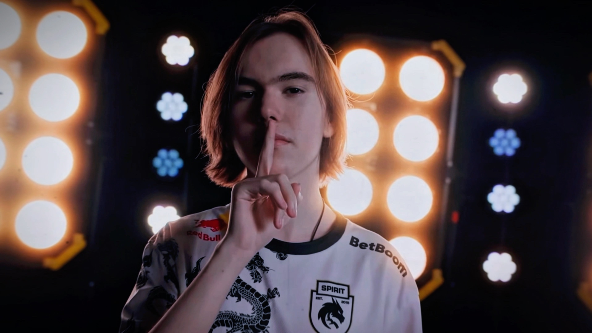 锦标赛运营商YaLLa Compass破产，导致团队失去奖金