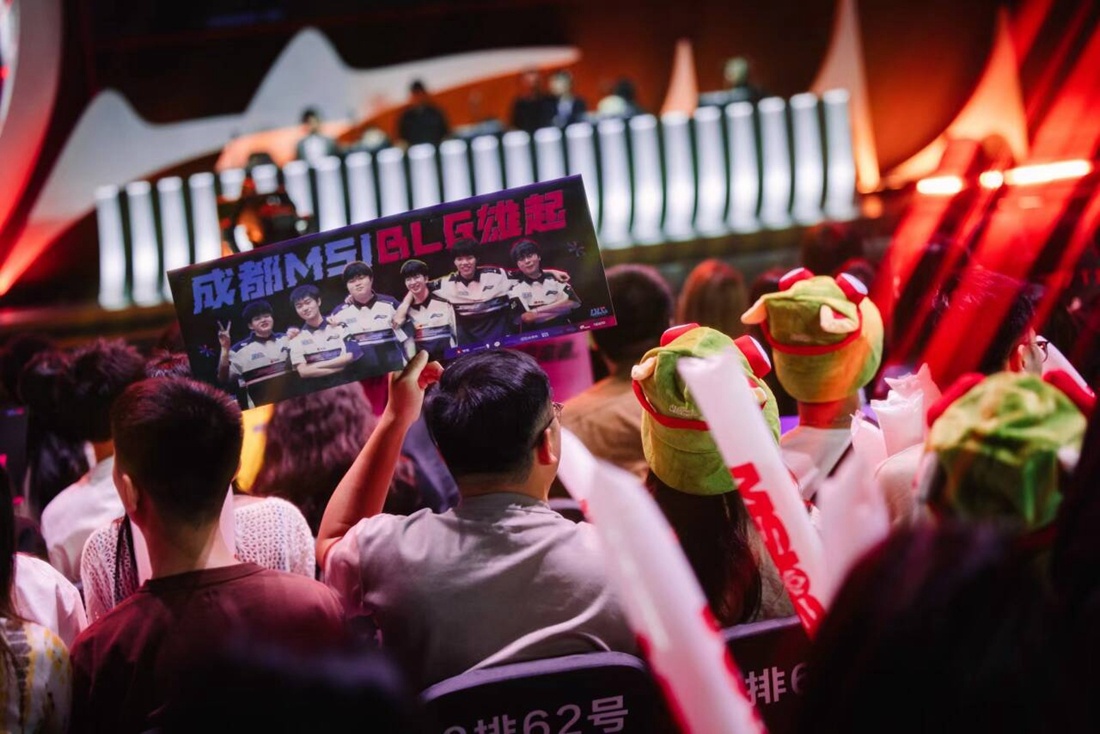 经典永流传，CSGO职业比赛中的历史之最